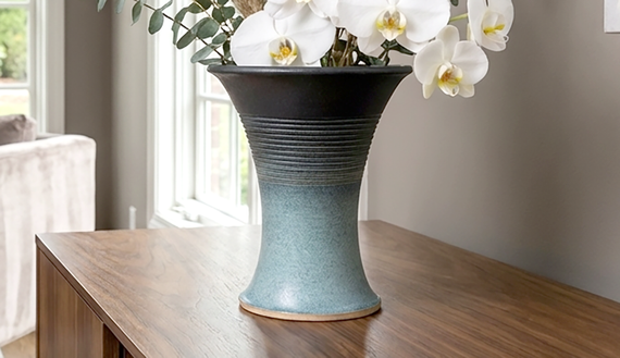 Black and Gray Gradient Vase with Texture